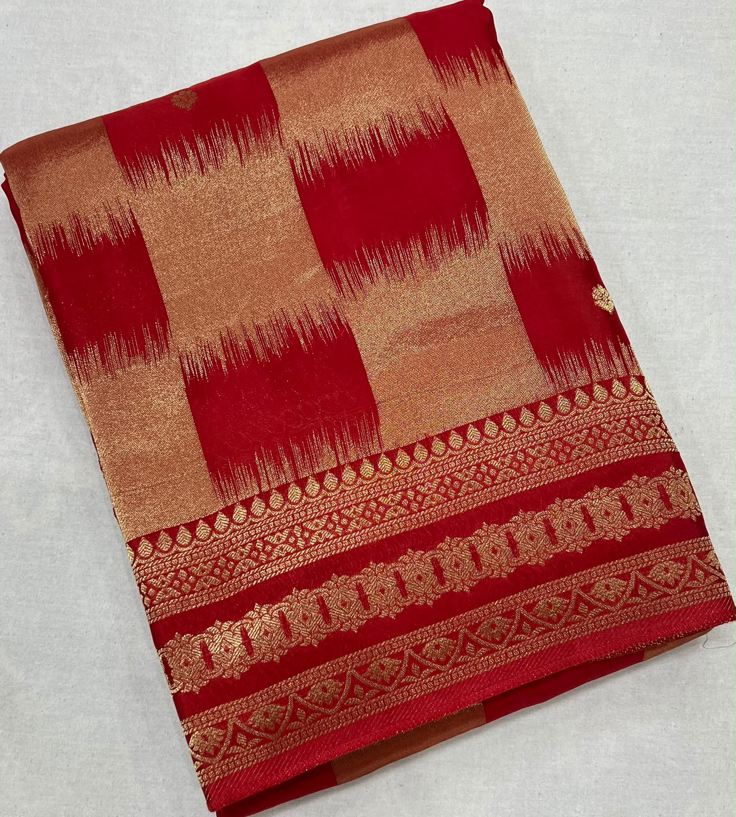 Premium Viscose Silk Rich Pallu Saree